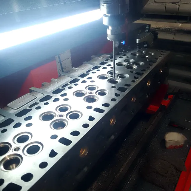 Правка и резка седла клапана