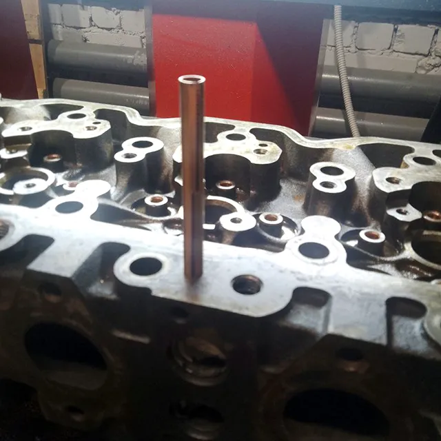 Замена направляющий втулок